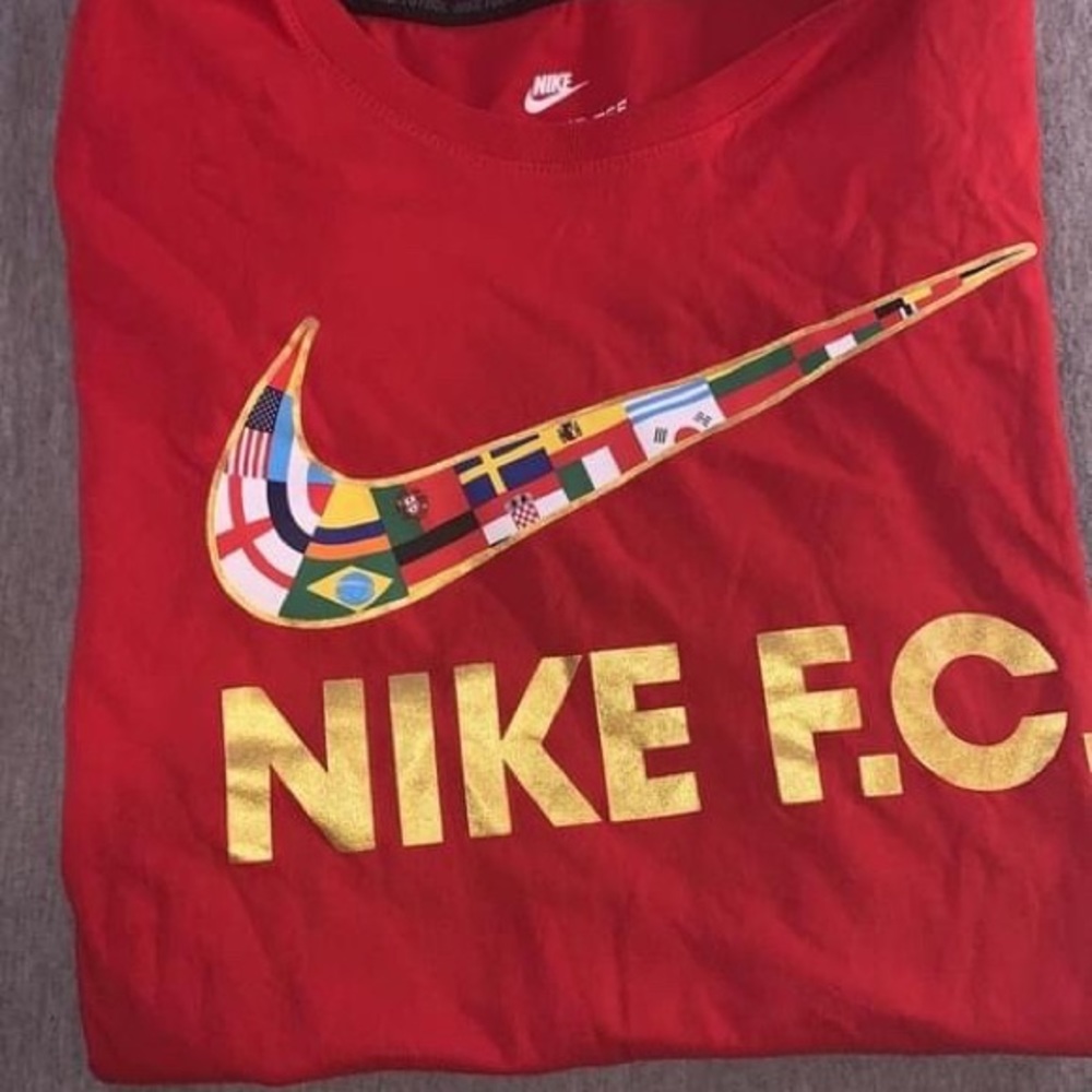 Nike F.C T shirt